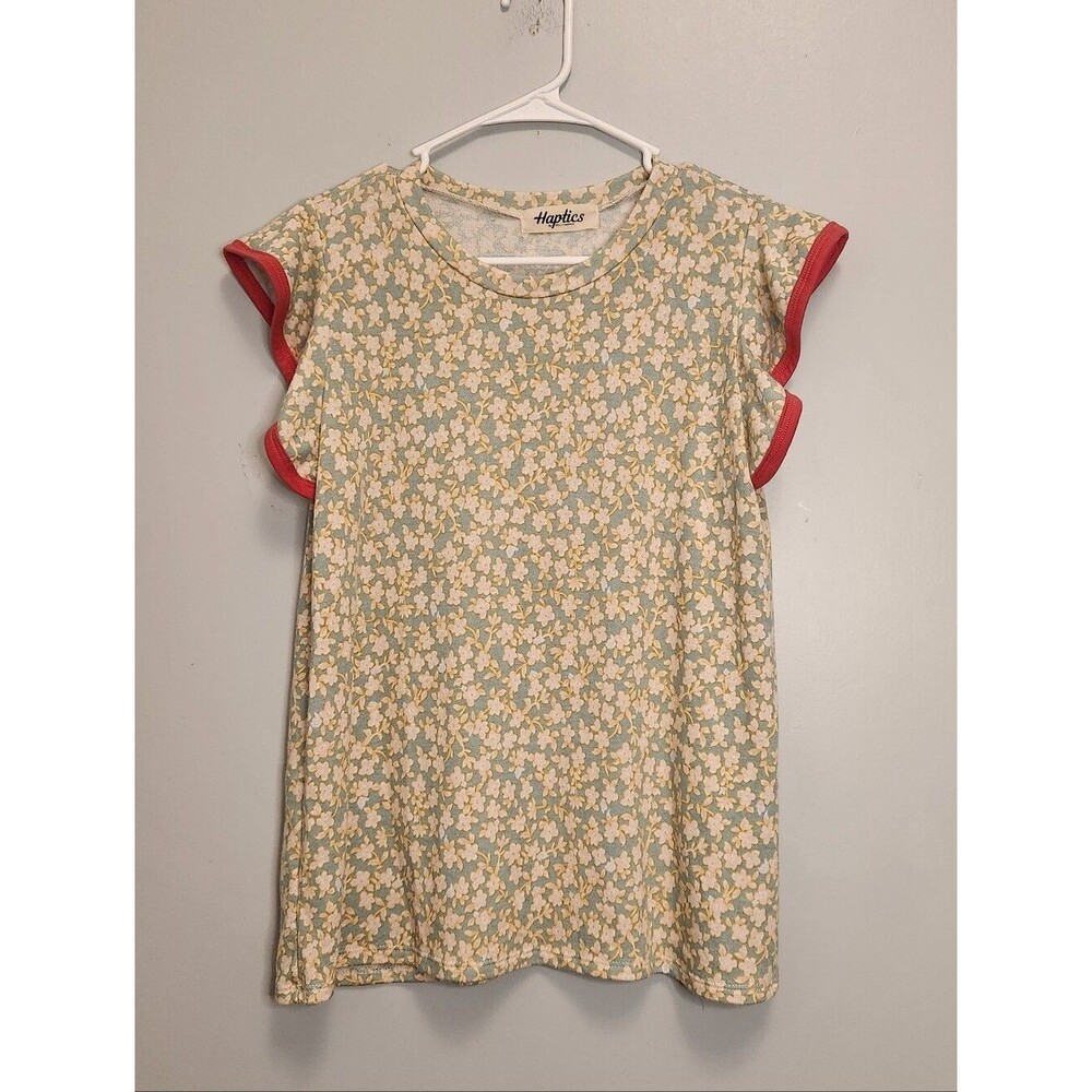Haptics Floral Ruffle Sleeve Tee in Mint & Cream No Size Tag. M/L?